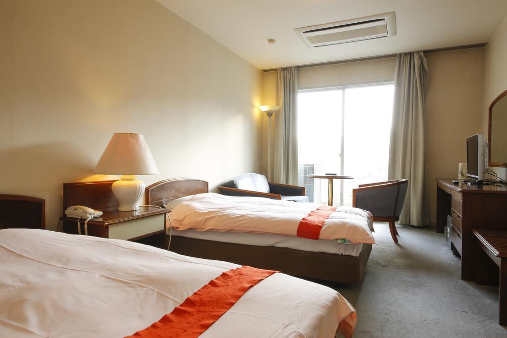 Hinotani Onsen Misugi Resort Цу Стая снимка