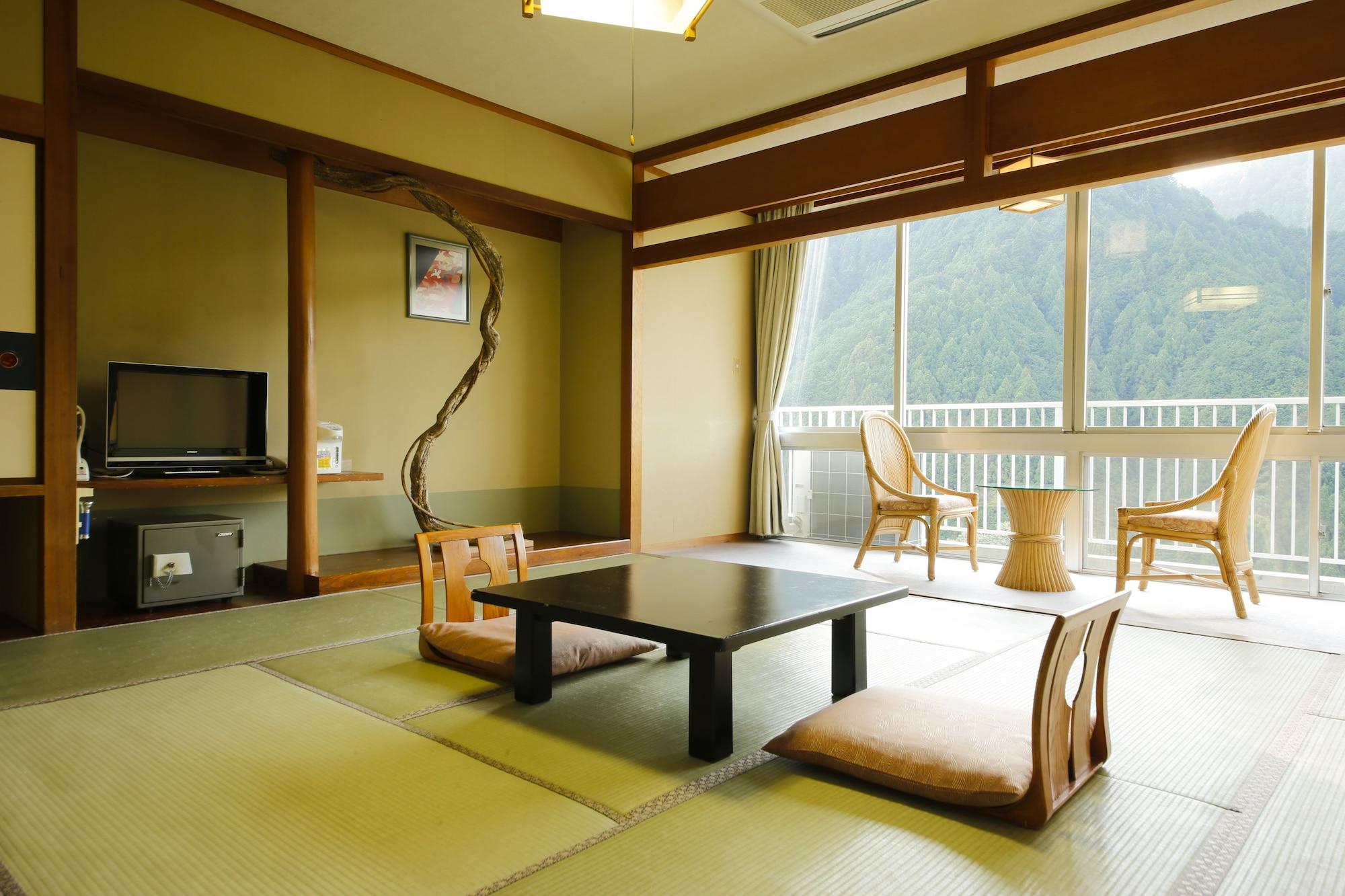 Hinotani Onsen Misugi Resort Цу Екстериор снимка
